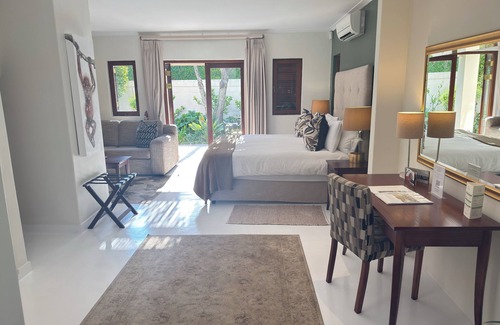 Franschhoek Bed & Breakfast | Residence Vive La Vie