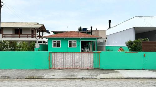 Pinheira Apartment | Residencial Amizade - Praia da Pinheira - PLH001