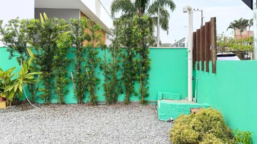 Pinheira Apartment | Residencial Amizade - Praia da Pinheira - PLH001