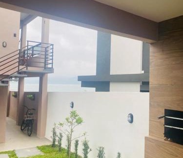 Pantano do Sul Apartment | Residencial Mariano 4 - Vista para praia e Mar