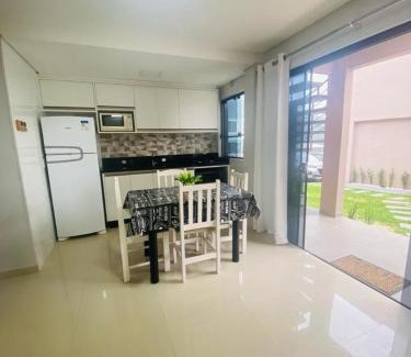 Pantano do Sul Apartment | Residencial Mariano 4 - Vista para praia e Mar