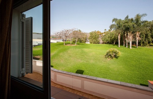 Puerto de Santiago Cottage | Residencial Playa de La Arena Townhouse with Ocean view