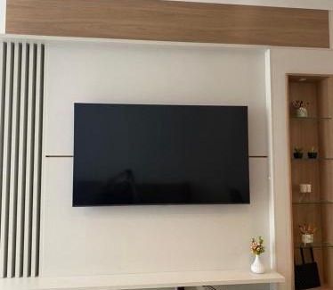 Ingleses Norte Apartment | Residencial Solar de Lotus 70m da praia