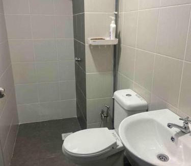 Kuala Lumpur Apartment | residensi condominium, taman melati, danau kota, gombak