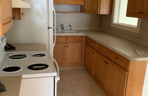 Norfolk House | Residential Bungalow (2-Bedroom Home) - Pets Allowed by RedAwning