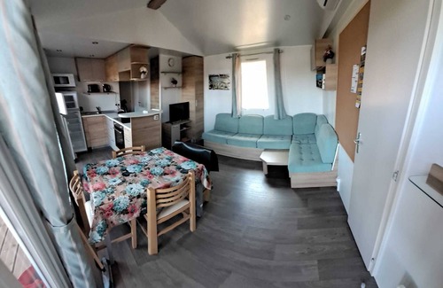 Montmaurin House | Residential mobile home 6 persons Pyrenees view