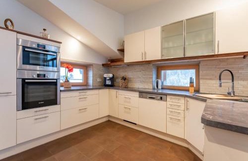Viehhofen Apartment | Residenz am Erzbach Top 3