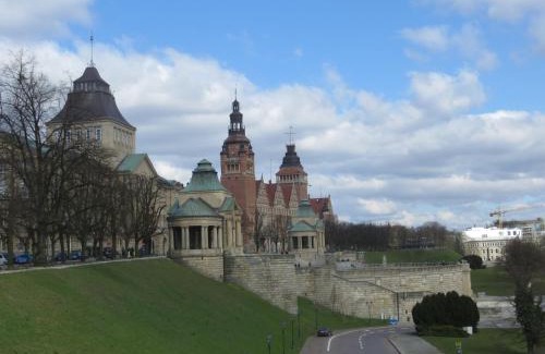 Lalendorf House | Residenz am Ziest