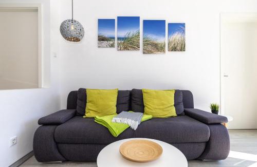Alt Gaarz Apartment | Residenz Blinkfüer Whg 2 "Ostseeluft"