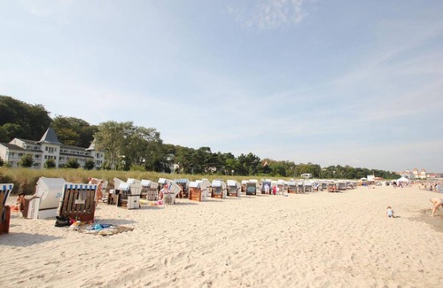 Binz Apartment | Residenz Clara Sophia - FeWo 01: Strandnah
