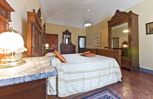 San Gimignano City Centre House | Residenza d'Epoca Palazzo Buonaccorsi