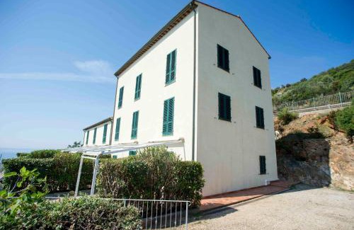 Rio Marina Apartment | Residenza La Scogliera di Rio Albano