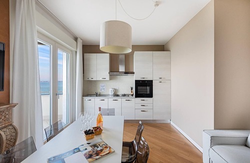 Desenzano del Garda Apartment | Residenza Miralago With Pool - Two-bedroom Apartment With Lake View