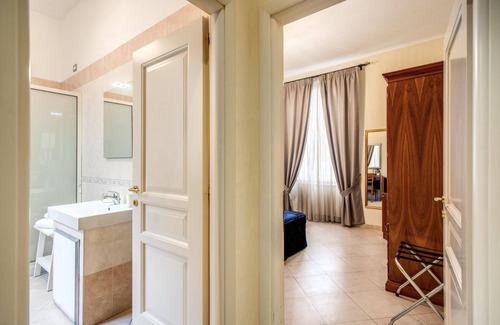 Rione XVIII Castro Pretorio Hotel | Residenza Praetoria
