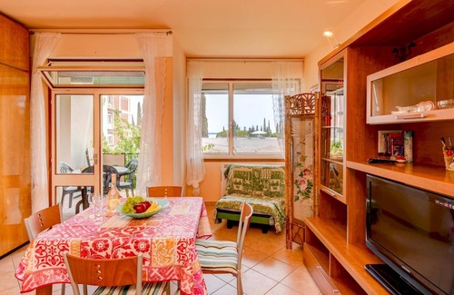 Gardone Riviera Apartment | Residenza Villa Alba