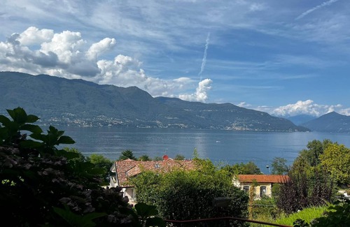 Castello Apartment | Residenza Vista Lago Mozzafiato