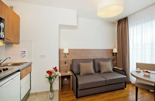 Bois-Colombes Apartment | Residhome Monceau