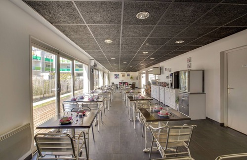 Aix-les-Bains Apartment | ResidHotel Azuréa