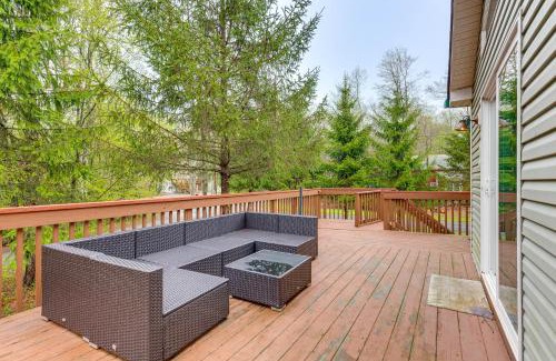 Pocono Lake House | Resort Amenities and Game Room Arrowhead Lake Home!