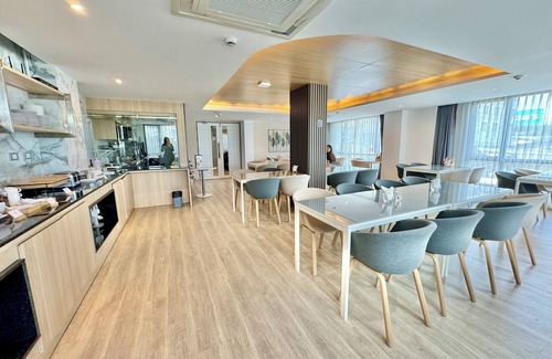 Bang Phlat Hotel | Resort Bangphlat