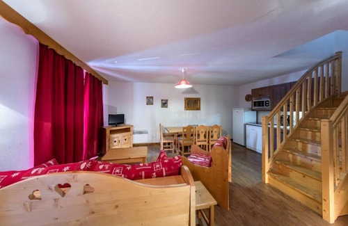 Abries Apartment | Resort center, fitness, swimming pool, parking, tv, ski locker, 27-54m², Abriès