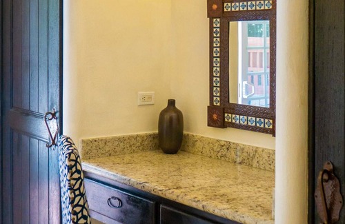Colonia El Progreso Apartment | Resort Deluxe Studio King with Terrace