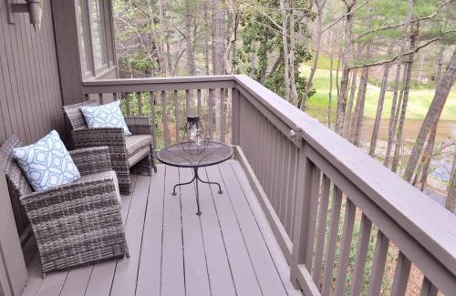Big Canoe House | Resort Haven - Lake Views Fireside Sips Big Screen Roku TVs Community Golf