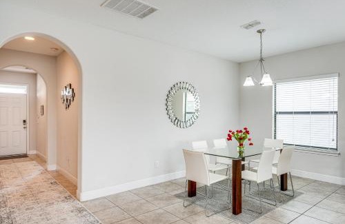 Haines City House | Resort Home in Haines City Screened Lanai, Pool!