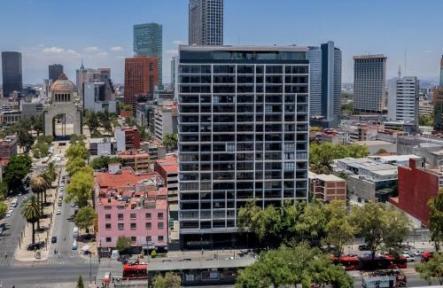 Cuauhtemoc Apartment | Resort Home with Extraordinary City View