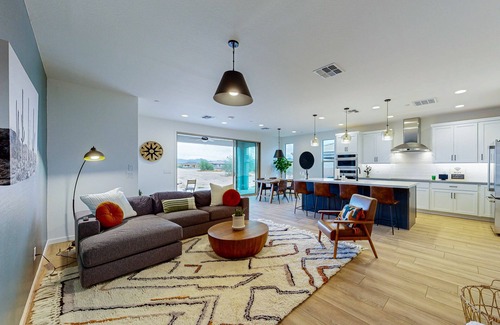 Rio Verde Foothills House | Resort home with mtn views + on-site pools, hot tub, gym, sports & rec courts