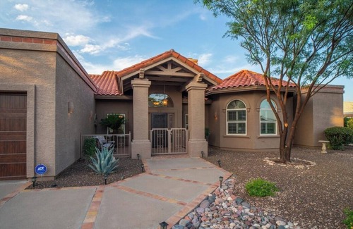 Fountain Hills House | Resort home with mountain views.