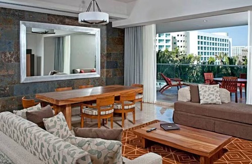 Bucerias Hotel | Resort hotel in delightful Banderas with WiFi, fitness room, AC