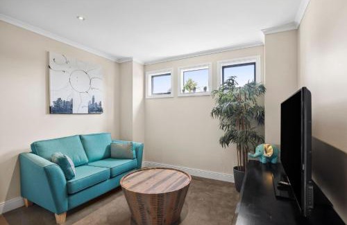 Torquay House | Resort Living on Tempest