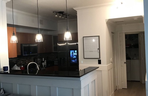 East Ocean Ave Condo | Resort living