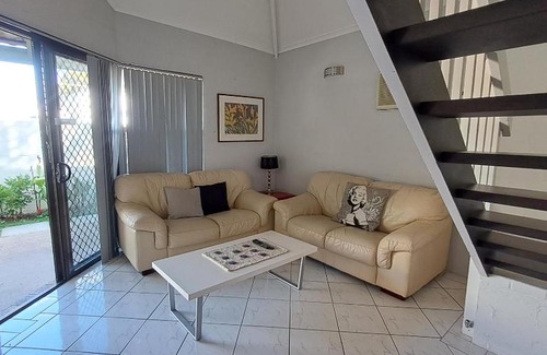 Mandurah Villa | Resort Loft & Spa Villa #8
