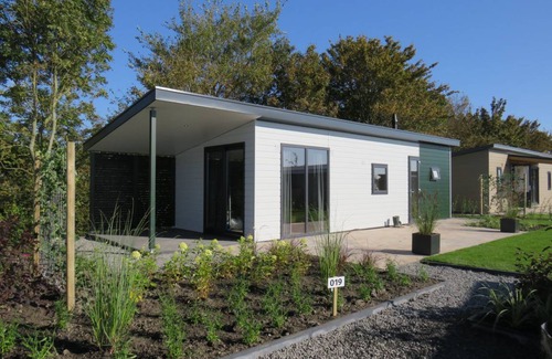 Bovenkarspel House | Resort Markermeer 2