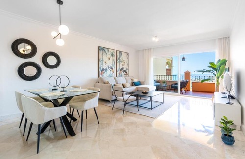 Benalmadena Costa Apartment | Resort Mediterra II