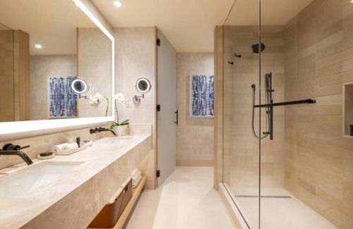 Rhodes Ranch Apartment | Resort Room Near Red Ridge Park LAS