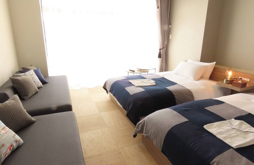Konohana Hotel | Resort room with private pool 208 Twin up to 3 /Osaka Ōsaka
