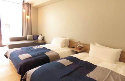Konohana Hotel | Resort room with private pool 102 Twin up to 3 /Osaka Ōsaka