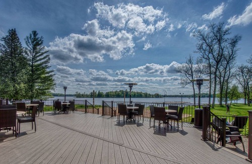 Butternut Resort | Resort Rooms on Butternut Lake