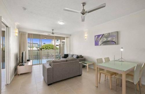 Cairns Central Business District Apartment | Resort-Style Cityview Getaway in Perfect Location
