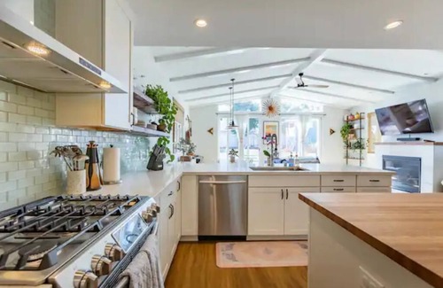 Grover Beach House | Resort-style home with kid friendly yard