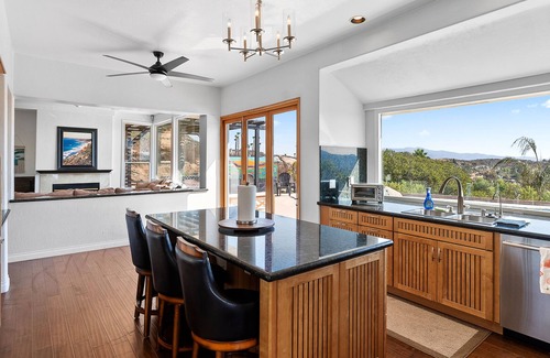 Jamul House | Resort style living just 25 min away from downtown San Diego