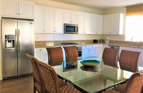 Lake Forest House | Resort Style Living - Beautiful New House Close to Irvine Spectrum -