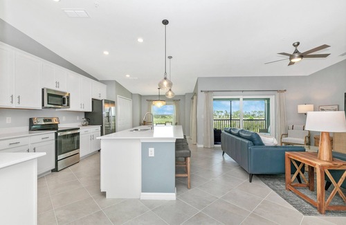 Venice Condo | Resort-style living with golf in Wellen Park/Venice area, 2 bed+den/2 bath