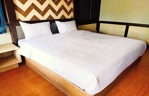 Ban Mut Dok Khao Hotel | Resort Thalang