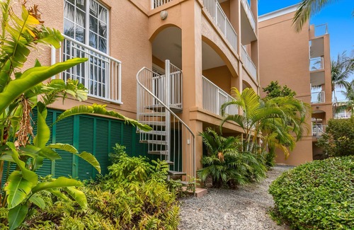 Key West Apartment | Resort View 1BR Suite With Direct Pool Access