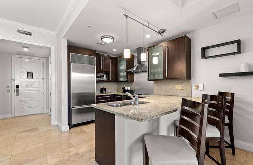Key West Apartment | Resort View 2BR Residence