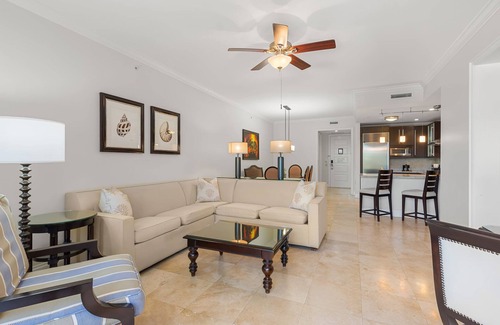 Key West Apartment | Resort View 2BR Residence